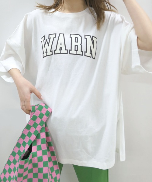 CORNERS（コーナーズ）の「WARNカレッジロゴビッグTシャツ（Tシャツ/カットソー・レディース・オフホワイト/オートミール/スミクロ・FREE）」の7枚目の写真