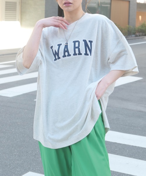 CORNERS（コーナーズ）の「WARNカレッジロゴビッグTシャツ（Tシャツ/カットソー・レディース・オフホワイト/オートミール/スミクロ・FREE）」の18枚目の写真