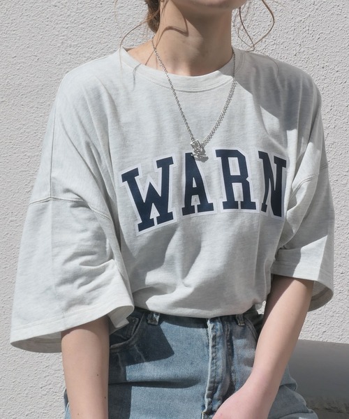CORNERS（コーナーズ）の「WARNカレッジロゴビッグTシャツ（Tシャツ/カットソー・レディース・オフホワイト/オートミール/スミクロ・FREE）」の15枚目の写真