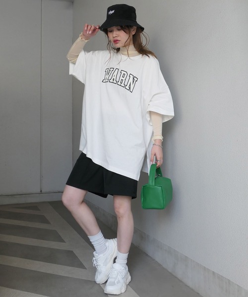 CORNERS(コーナーズ)の「WARNカレッジロゴビッグTシャツ(Tシャツ/カットソー・レディース・オフホワイト/オートミール/スミクロ・FREE)」の9枚目の写真