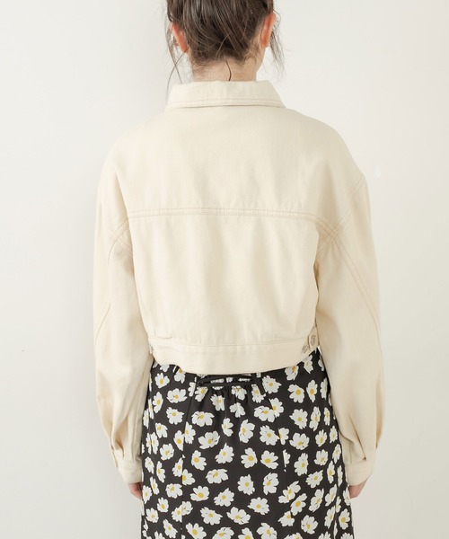 OLIVE des OLIVE（オリーブデオリーブ）の「ショート丈Gジャン（デニムジャケット・レディース・アイボリー/ワンウォッシュ・FREE）」の16枚目の写真