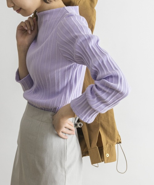 URBAN RESEARCH（アーバンリサーチ）の「ビルドネックランダムリブカットソー（Tシャツ/カットソー・レディース・ライトグレー/ブラック/パープル/グリーン・FREE）」の8枚目の写真