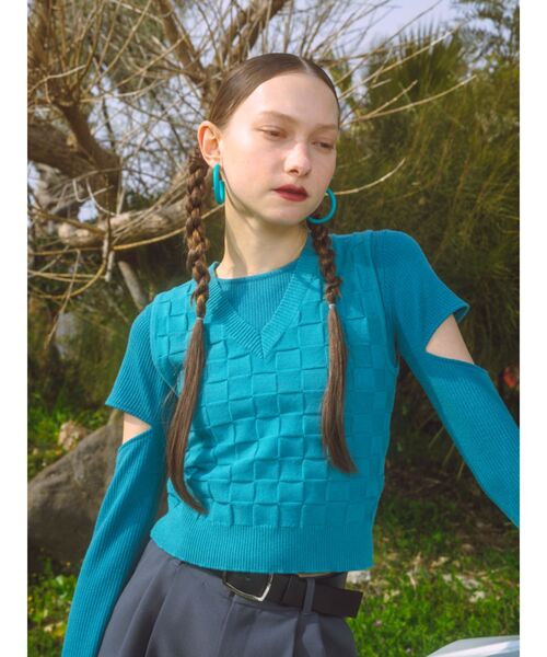 EMODA（エモダ）の「チェッカーニットタンクトップ（タンクトップ・レディース・ホワイト/ブラック/イエロー/ブルー・FREE）」の3枚目の写真