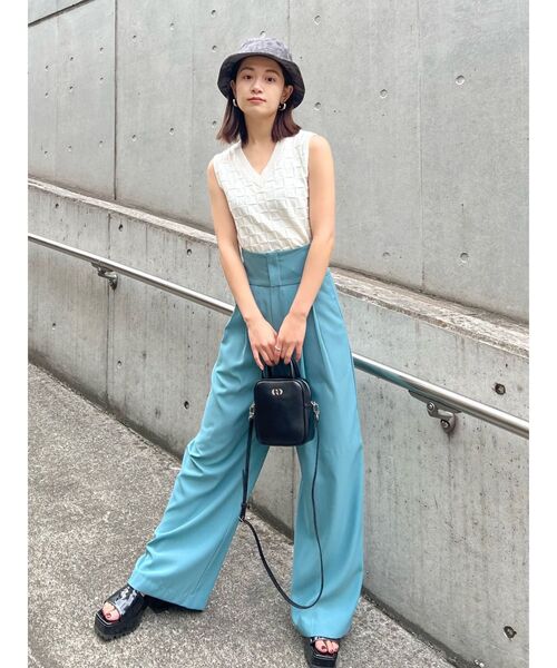 EMODA（エモダ）の「チェッカーニットタンクトップ（タンクトップ・レディース・ホワイト/ブラック/イエロー/ブルー・FREE）」の12枚目の写真