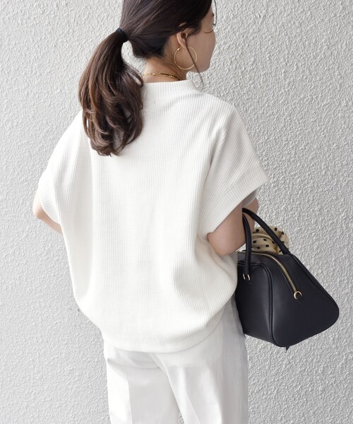 SHIPS(シップス)の「*〈手洗い可能〉ワイドアームリブニットソー◇(ベスト・レディース・オフホワイト/ブラック/ネイビー/キャメル/ライトイエロー・ONE SIZE)」の22枚目の写真