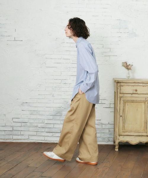 CASPER JOHN(キャスパージョン)の「ツイルワイドテーパードパンツ(その他パンツ・メンズ・ネイビー/ベージュ・マルチサイズ)」の4枚目の写真