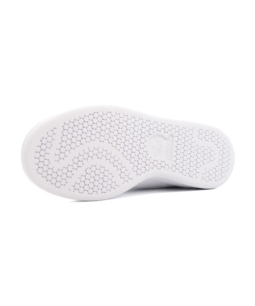 adidas(アディダス)の「adidas STAN SMITH J アディダス スタンスミスJ(スニーカー・キッズ・ホワイト・23cm/23.5cm/24cm/24.5cm/25cm/22cm/22.5cm/25.5cm)」の6枚目の写真