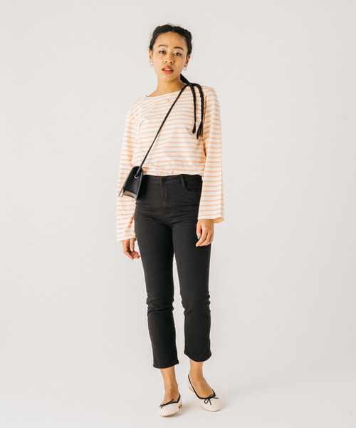 GIMME GIMME（ギミーギミー）の「【GIMME GIMME】Square shoulder bag gima22s008（ショルダーバッグ・レディース・グリーン/ピンク/ブラック・FREE）」の8枚目の写真