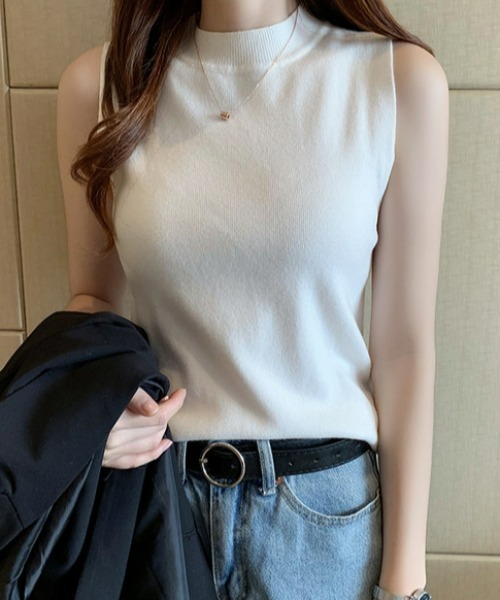 everycoco(エブリーココ)の「ノースリーブサマーニットトップス(ニット/セーター・レディース・ホワイト/ブラック/グリーン/アイボリー・FREE)」の5枚目の写真