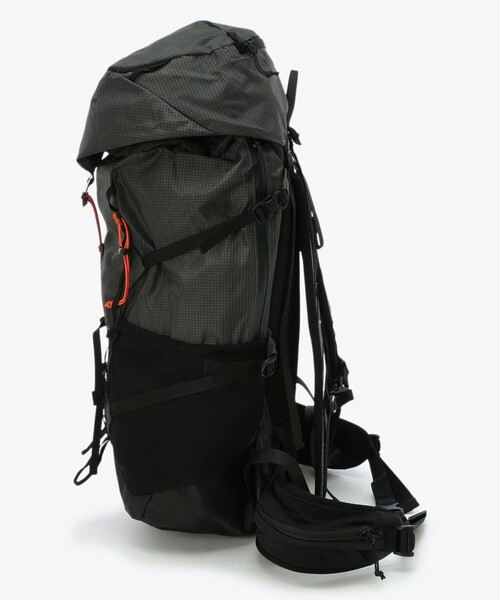 MOUNTAIN HARDWEAR(マウンテンハードウェアー)の「【Mountain Hardwear】マウンテンライト38(バックパック/リュック・メンズ・ブラック・FREE)」の4枚目の写真