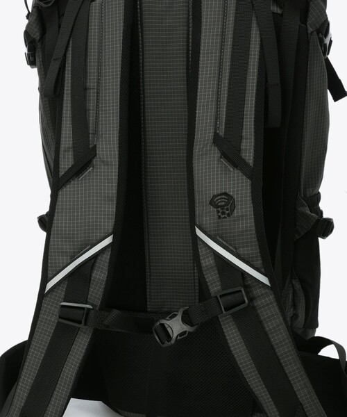 MOUNTAIN HARDWEAR(マウンテンハードウェアー)の「【Mountain Hardwear】マウンテンライト38(バックパック/リュック・メンズ・ブラック・FREE)」の12枚目の写真