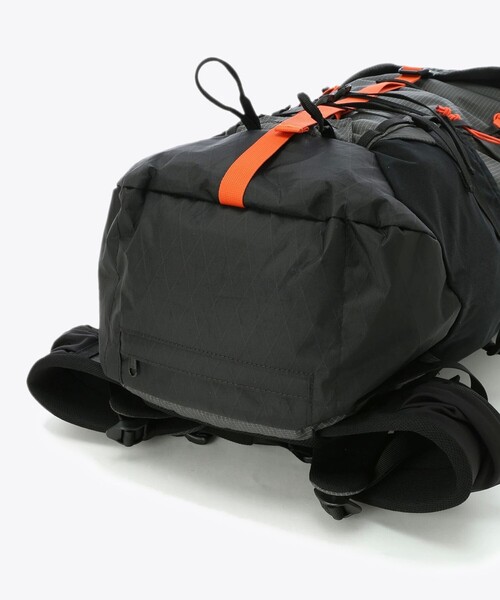 MOUNTAIN HARDWEAR(マウンテンハードウェアー)の「【Mountain Hardwear】マウンテンライト38(バックパック/リュック・メンズ・ブラック・FREE)」の17枚目の写真