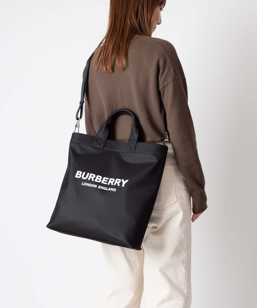 Burberry シールド ロゴ ナイロン トートバッグ ECHELLE Liberte（エシェルリベルテ）の「BURBERRY Logo printed