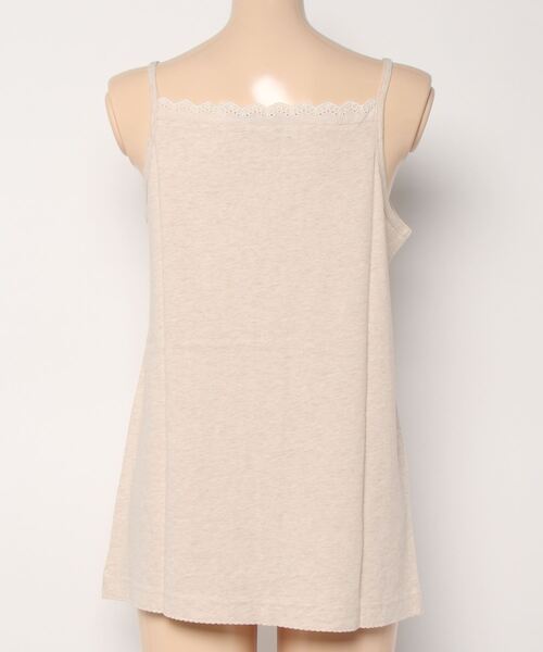 Samansa Mos2（サマンサ モスモス）の「胸元レースキャミソール（キャミソール・レディース・ブラック/ベージュ/オフホワイト/キナリ・ﾌﾘ-）」の6枚目の写真