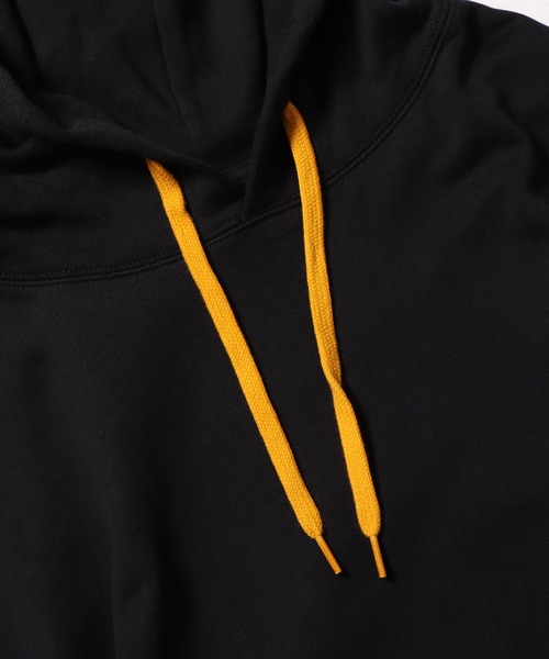 VANS（バンズ）の「VANS/ヴァンズ M AP CAMPER GX PO HOODIE グラフィックパーカー フーディー（パーカー・メンズ・ブラック/ホワイト・XL/L/M）」の7枚目の写真