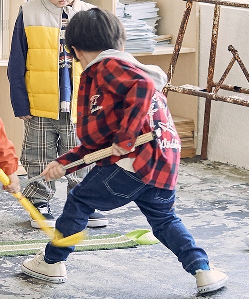 kladskap（クレードスコープ）の「恐竜フード着脱式チェック長袖シャツ（シャツ/ブラウス・キッズ・レッド/ブルーグレー・100cm/120cm/110cm/130cm/90cm）」の16枚目の写真