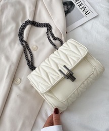【OKUOKU 0909】ウェーブ キルティング チェーンショルダーバッグ oku-bag-556-15