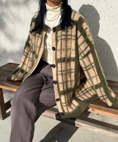 nemne store（ネンネストア）の「総柄起毛モヘアライクニットカーディガン（カーディガン/ボレロ・レディース・ネイビー/ピンク/ブラウン/グリーン・フリー）」の16枚目の写真