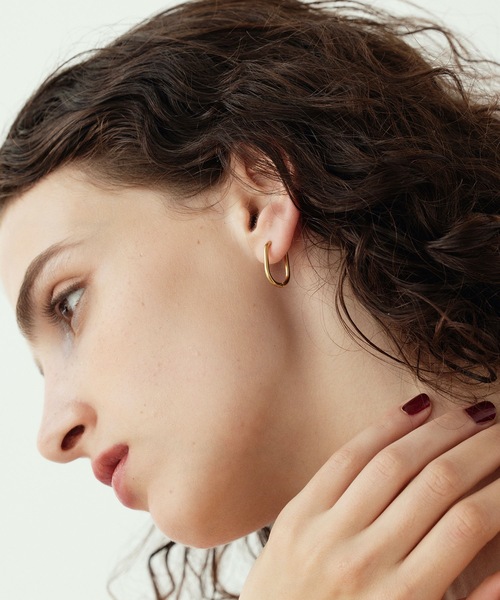 CENE（セネ）の「【CENE】セネ/ハグピアス（ピアス（両耳用）・レディース・ゴールド・FREE）」の2枚目の写真