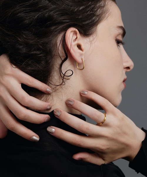 CENE（セネ）の「【CENE】セネ/ハグピアス（ピアス（両耳用）・レディース・ゴールド・FREE）」の11枚目の写真