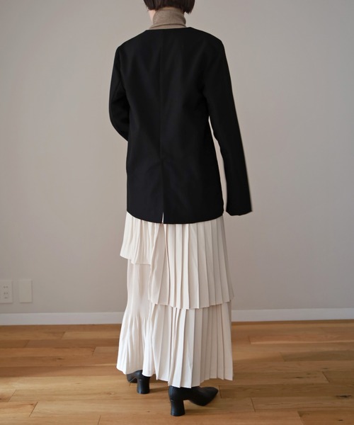 UNFIELD（アンフィールド）の「【UNFIELD】Uネックプルオーバー（シャツ/ブラウス・レディース・ベージュ/ブラック・FREE）」の13枚目の写真