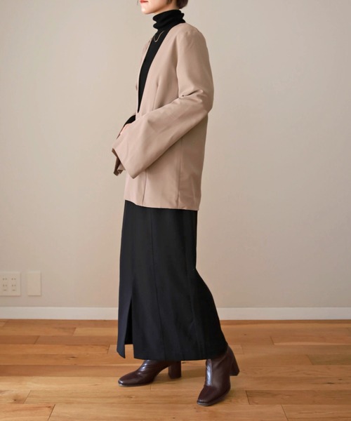 UNFIELD（アンフィールド）の「【UNFIELD】Uネックプルオーバー（シャツ/ブラウス・レディース・ベージュ/ブラック・FREE）」の8枚目の写真