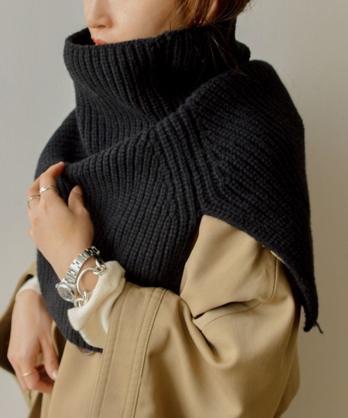 styiro（スタイロ）の「【9色展開・モチっと軽量】温もりキープハイネックスヌード ニット 軽量（ネックウォーマー/スヌード・レディース・ブラック/アイボリー/ブラウン/ベージュ/グレー/レッド/オレンジ/グリーン/チョコ/ブルー・FREE）」の15枚目の写真
