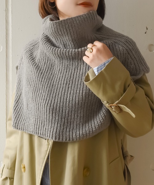 styiro（スタイロ）の「【9色展開・モチっと軽量】温もりキープハイネックスヌード ニット 軽量（ネックウォーマー/スヌード・レディース・ブラック/アイボリー/ブラウン/ベージュ/グレー/レッド/オレンジ/グリーン/チョコ/ブルー・FREE）」の16枚目の写真