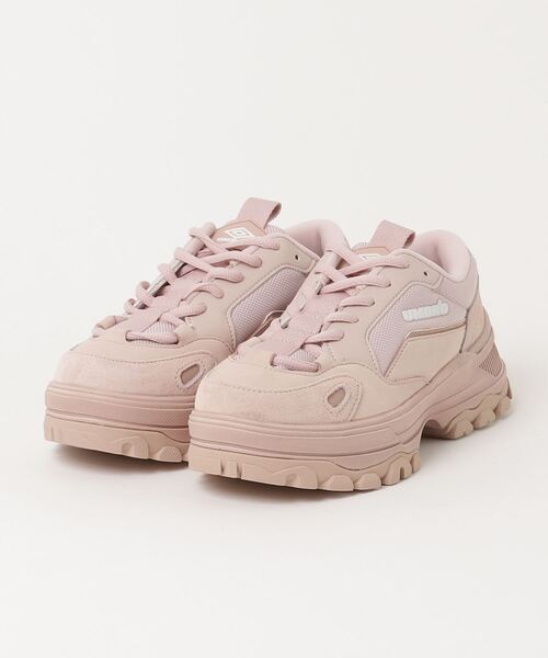 UMBRO（アンブロ）の「Umbro Bumpy Sneakers in White