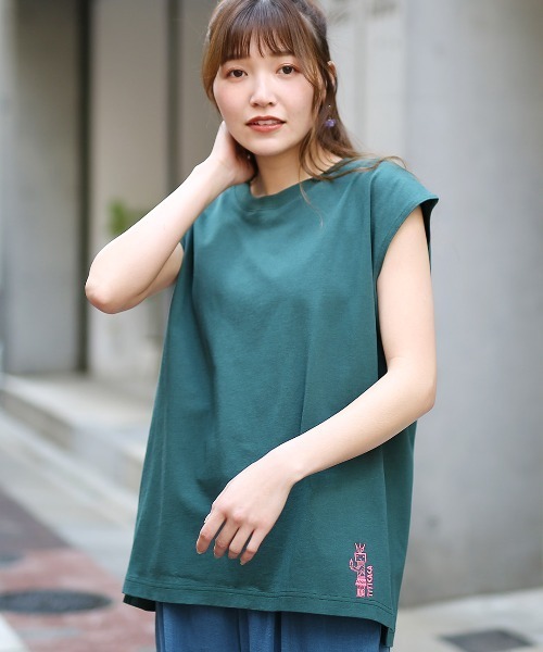 チチカカ(チチカカ)の「イェイ刺繍ノースリーブTシャツ【ユニセックス】(Tシャツ/カットソー・レディース・ブラック/ホワイト/グリーン・FREE)」の3枚目の写真