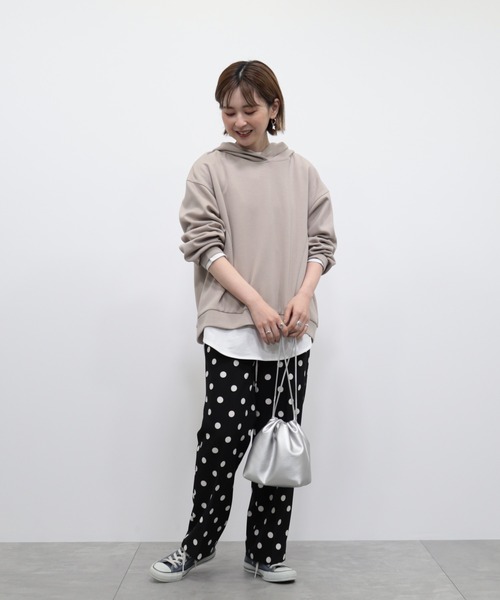 AMERICAN HOLIC(アメリカンホリック)の「軽っとポンチパーカー(スウェット・レディース・ライラック/オフホワイト/グレイッシュベージュ/ネイビー/イエロー・M/L)」の10枚目の写真