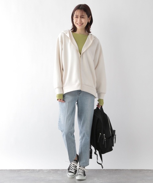 GLOBAL WORK（グローバルワーク）の「ライトクッションZIP