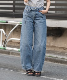 Levi's（リーバイス）の「Levi's/リーバイス ハイウエストカーヴィーデニム XL BALLOON（デニムパンツ）」