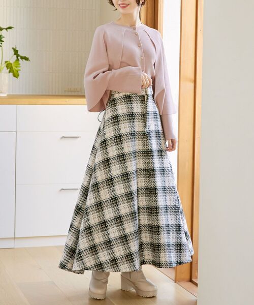 MAJESTIC LEGON（マジェスティックレゴン）の「バックレースアップフレアスカート（スカート・レディース・ブラック系その他/ホワイト系その他/ベージュ系その他2・MEDIUM）」の19枚目の写真