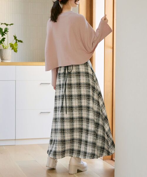 MAJESTIC LEGON（マジェスティックレゴン）の「バックレースアップフレアスカート（スカート・レディース・ブラック系その他/ホワイト系その他/ベージュ系その他2・MEDIUM）」の21枚目の写真