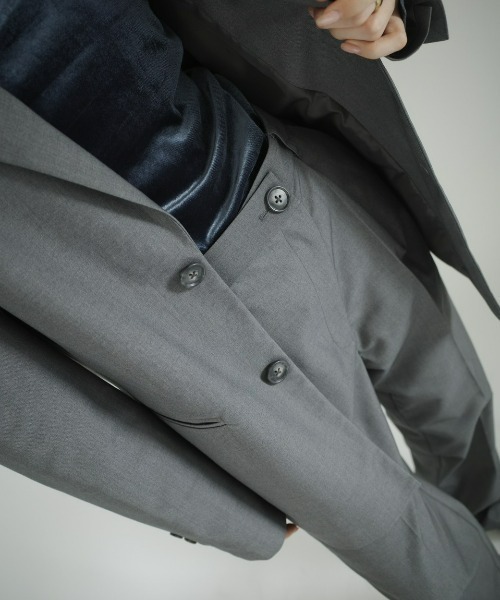 INTER FACTORY(インターファクトリー)の「RUKA - アシンメトリーデザインスラックス made in INTER FACTORY(その他パンツ・レディース・ネイビー/グレー・SMALL/MEDIUM)」の11枚目の写真