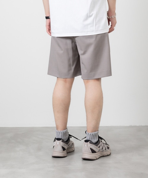 ATTACHMENT（アタッチメント）の「WO/TAウォッシャブルトロピカル ベルテッドショーツ  /  WO/TA WASHABLE TROPICAL BELTED SHORTS（スラックス・メンズ・ブラック/グレー・2/1/3）」の6枚目の写真