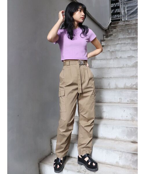 MURUA（ムルーア）の「パイルクロップドTシャツ（Tシャツ/カットソー・レディース・ブラック/パープル・FREE）」の7枚目の写真