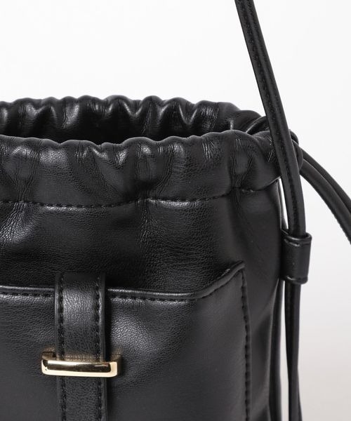 mysty woman（ミスティウーマン）の「スマホショルダーBAG 187221（ショルダーバッグ・レディース・ブラック/アイボリー・FREE）」の20枚目の写真