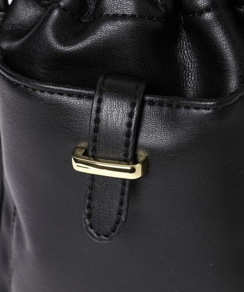 mysty woman（ミスティウーマン）の「スマホショルダーBAG 187221（ショルダーバッグ・レディース・ブラック/アイボリー・FREE）」の21枚目の写真