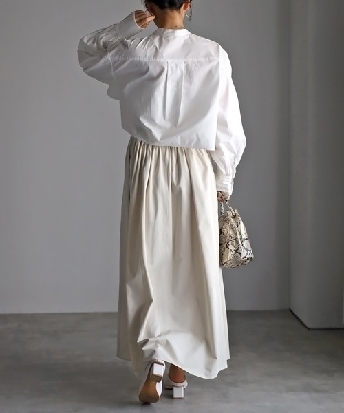 r.（アールドット）の「ブロード クロップド フレアブラウス（シャツ/ブラウス・レディース・ホワイト/グレー/ブラック/ライトブルー/アイボリー・FREE）」の10枚目の写真