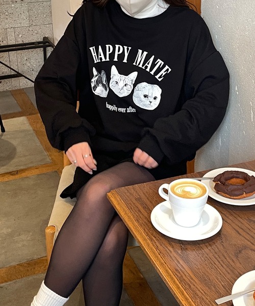 LE MORE(リモア)の「スウェットライクにゃんこプルオーバー(Tシャツ/カットソー・レディース・ブラック/アイボリー・FREE)」の4枚目の写真