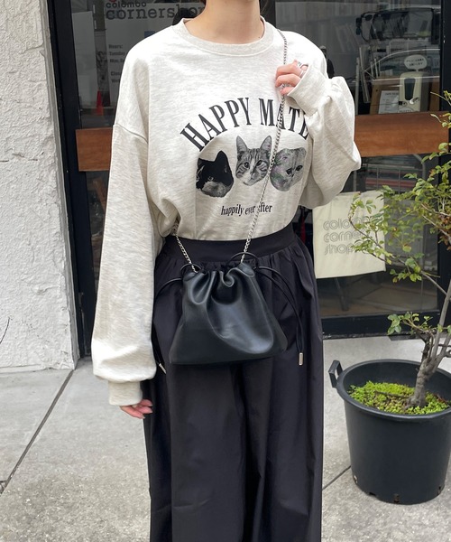 LE MORE(リモア)の「スウェットライクにゃんこプルオーバー(Tシャツ/カットソー・レディース・ブラック/アイボリー・FREE)」の9枚目の写真