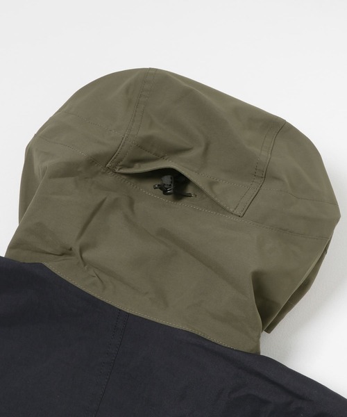 THE NORTH FACE(ザノースフェイス)の「THE NORTH FACE Mountain Light Jacket(ナイロンジャケット・メンズ・ブラック/カーキ・MEDIUM/LARGE)」の16枚目の写真