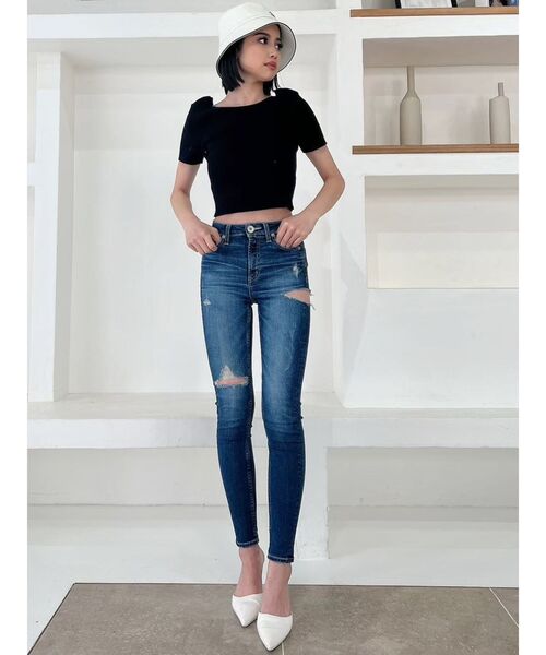 GYDA（ジェイダ）の「バックオープンSymmetryニットTOPS（ニット/セーター・レディース・オフホワイト/ブラック/その他1/オレンジ・FREE）」の10枚目の写真