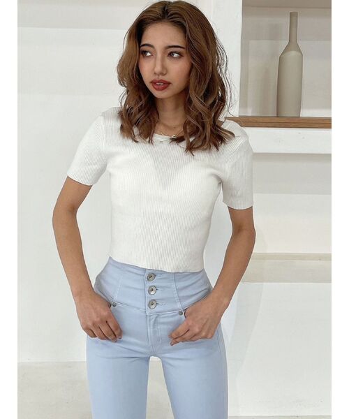 GYDA（ジェイダ）の「バックオープンSymmetryニットTOPS（ニット/セーター・レディース・オフホワイト/ブラック/その他1/オレンジ・FREE）」の16枚目の写真