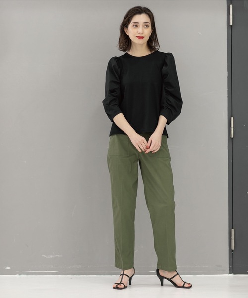 OPAQUE.CLIP(オペークドットクリップ)の「◆シルク調スーピマコットン 異素材ギャザースリーブカットソー【洗濯機洗い可】(Tシャツ/カットソー・レディース・サンドベージュ/ホワイト系/ライトブルー/ブラック・36/38/40/42)」の17枚目の写真