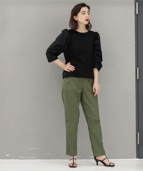 OPAQUE.CLIP(オペークドットクリップ)の「◆シルク調スーピマコットン 異素材ギャザースリーブカットソー【洗濯機洗い可】(Tシャツ/カットソー・レディース・サンドベージュ/ホワイト系/ライトブルー/ブラック・36/38/40/42)」の18枚目の写真