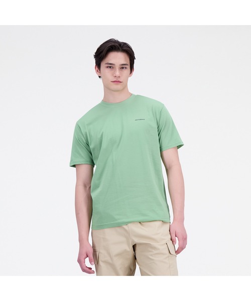 NEW BALANCE（ニューバランス）の「NB Essentials Caf NB ショートスリーブTシャツ（Tシャツ/カットソー・メンズ・ライトグリーン/オフホワイト・X-LARGE/LARGE/XX-LARGE/MEDIUM/SMALL）」の7枚目の写真