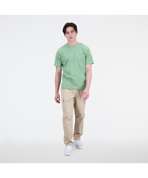 NEW BALANCE（ニューバランス）の「NB Essentials Caf NB ショートスリーブTシャツ（Tシャツ/カットソー・メンズ・ライトグリーン/オフホワイト・X-LARGE/LARGE/XX-LARGE/MEDIUM/SMALL）」の11枚目の写真